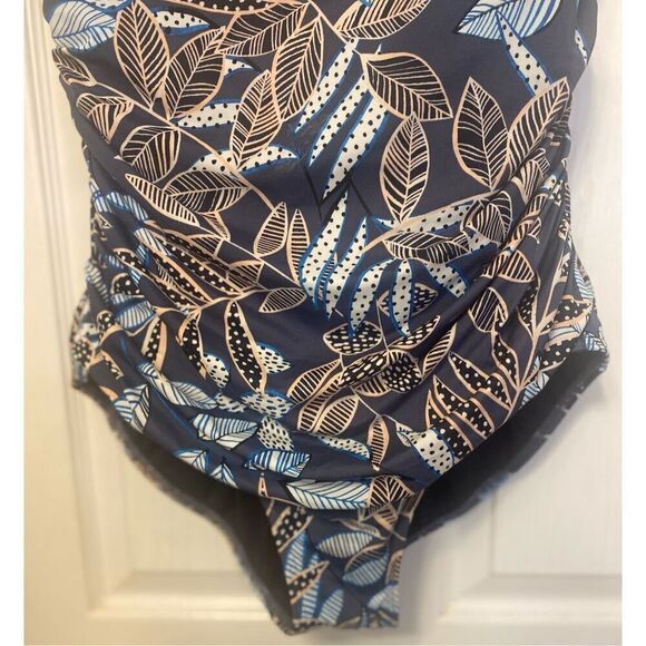 DREAMSUIT Slimming/Shaping One Piece Swim Suit Sz. 18W Swim Beach - Picture 3 of 11